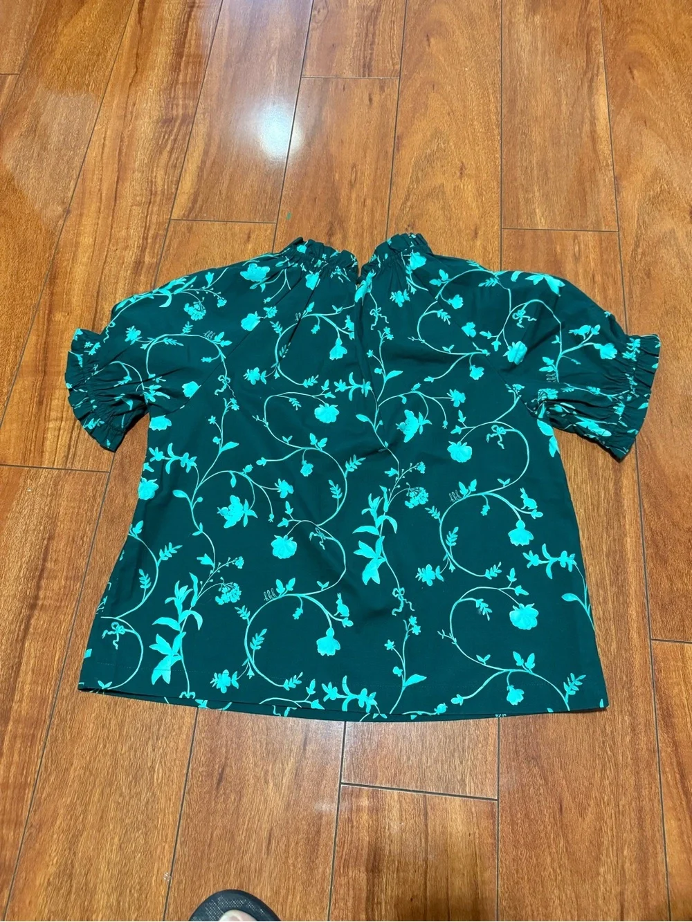 Hill house Women’s Green Floral Smocked Neck Blouse